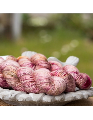 Handgefärbtes Seidengarn | Nina Hand Dyed Yarns Pearl