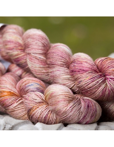 Handgefärbtes Seidengarn | Nina Hand Dyed Yarns Pearl