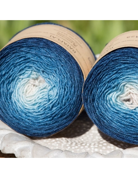 Bilum Bataplai| hand-dyed gradient yarn | silk merino cashmere yarn