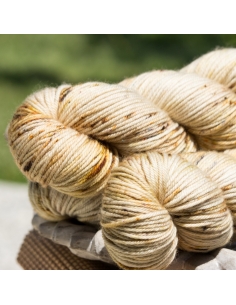 Nina Hand Dyed Yarns  Everyday DK ¦ worsted weight merino yarn