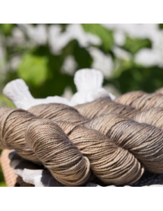 Nina Hand Dyed Yarns Everyday DK ¦ handgefärbtes Garn ¦ Merinowolle 2