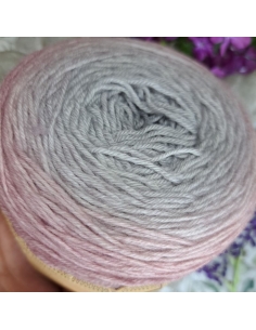 Bilum Loli | hand-dyed gradient yarn | merino yarn