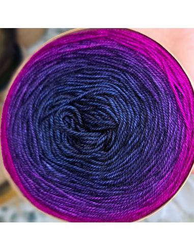 Bilum Bataplai| hand-dyed gradient yarn | silk merino cashmere yarn