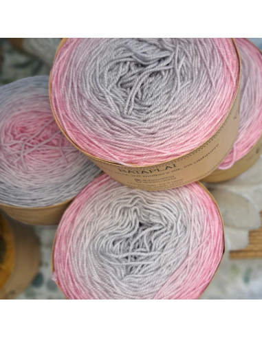 Bilum Bataplai| hand-dyed gradient yarn | silk merino cashmere yarn
