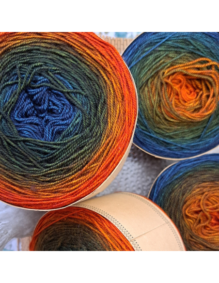 Bilum Bataplai| Farbverlaufsgarn | Handgefärbte Wolle