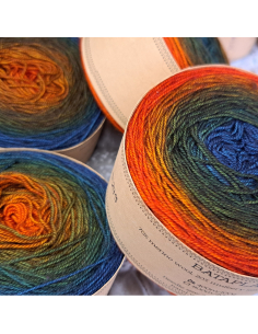 Bilum Bataplai| hand-dyed gradient yarn | silk merino cashmere yarn 2