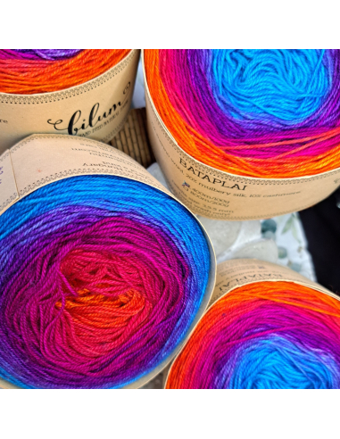 Bilum Bataplai| hand-dyed gradient yarn | silk merino cashmere yarn