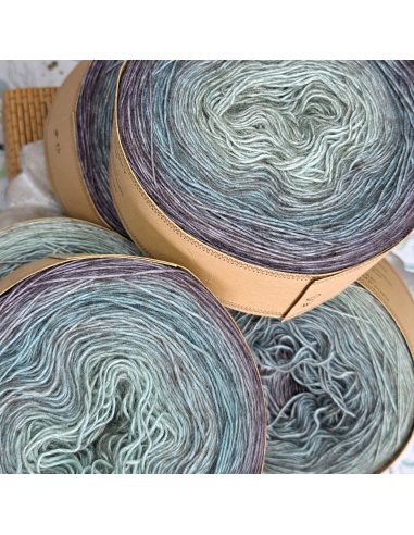 Bilum Namba2 | Hand-dyed gradient lace yarn | Yak and Silk yarn