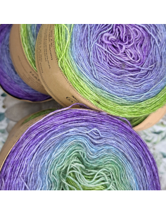 Bilum Namba2 | Hand-dyed gradient lace yarn | Yak and Silk yarn 2