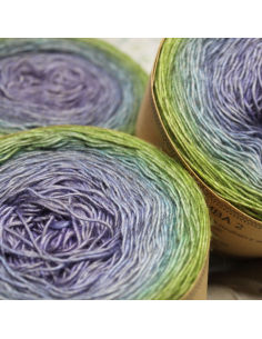 Bilum Namba2 | Hand-dyed gradient lace yarn | Yak, Merino and Silk yarn 2