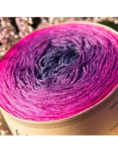 Bilum Slika | hand-dyed gradient yarn | merino and silk yarn