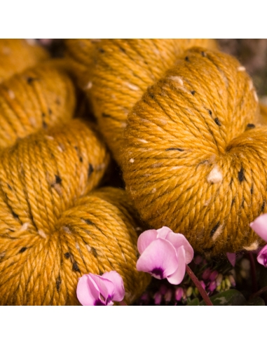 Nina Hand Dyed Yarns Donegal Aran ¦ Tweed Yarn ¦ Merino Yarn
