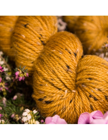 Nina Hand Dyed Yarns Donegal Aran ¦ Tweed Yarn ¦ Merino Yarn