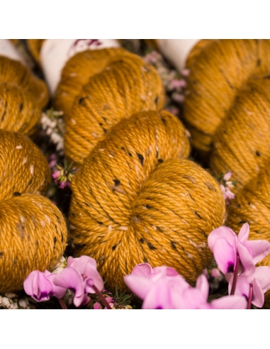 Nina Hand Dyed Yarns Donegal Aran ¦ Tweed Yarn ¦ Merino Yarn