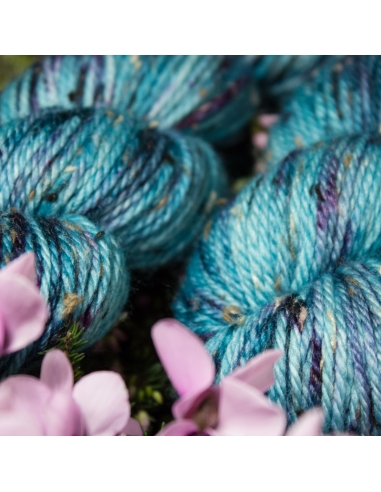 Nina Hand Dyed Yarns Donegal Aran ¦ Tweed Yarn ¦ Merino Yarn