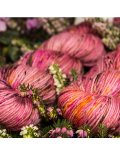 Nina Hand Dyed Yarns Donegal DK ¦ Tweed yarn