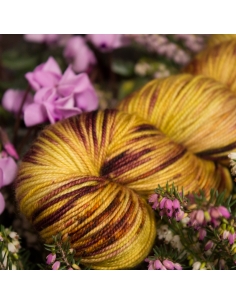 Nina Hand Dyed Yarns Everyday Sport ¦ Superwash merino yarn